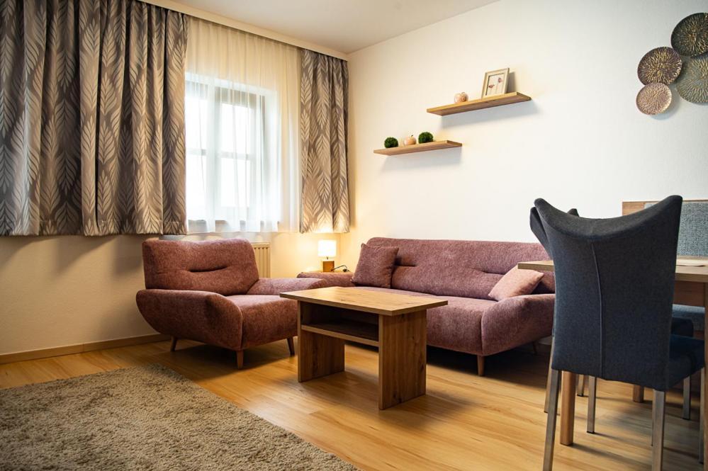 Almtalhotel Pettenbach Eksteriør billede